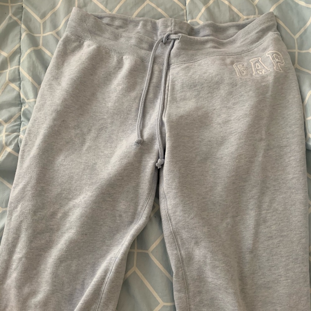 Gap grey sweatpants